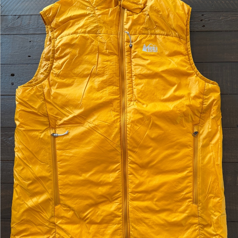 REI Men’s Medium Flash Insulated Vest